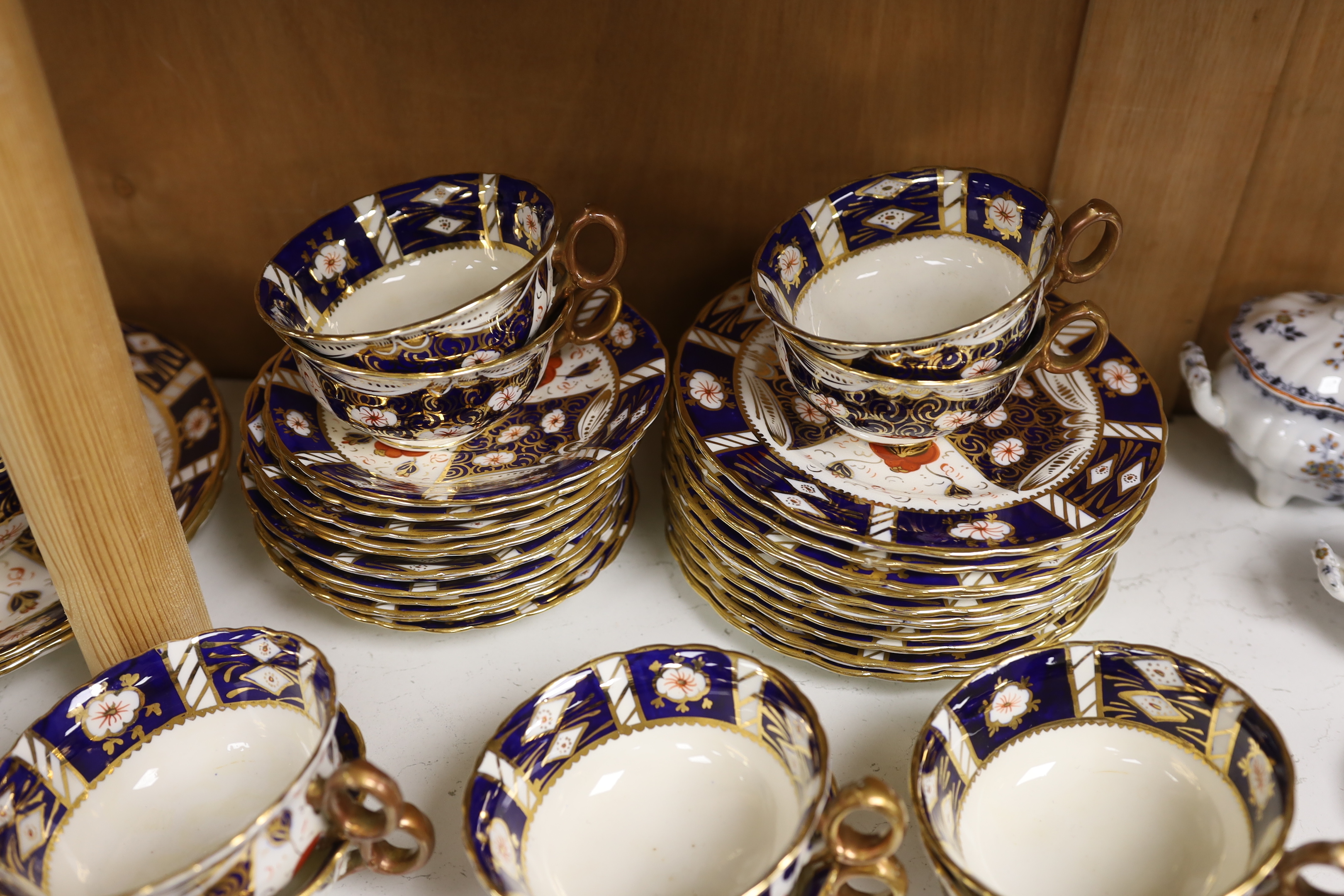 A quantity of 19th century Imari patterned tea wares